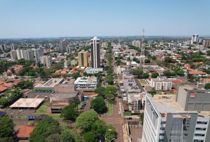 Dourados pode chegar aos 42°C na segunda-feira; onda de calor coloca...
